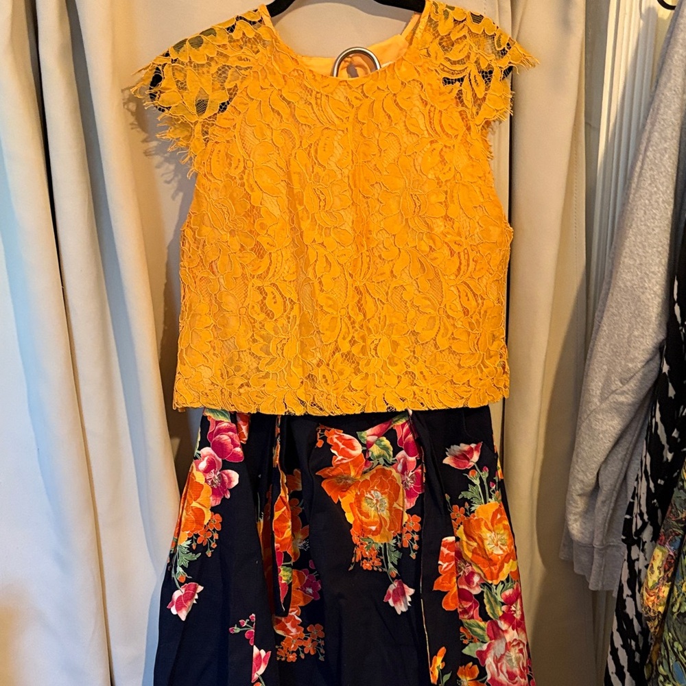 Eva Mendez for NY&Co Yellow Lace Top with Floral Skirt